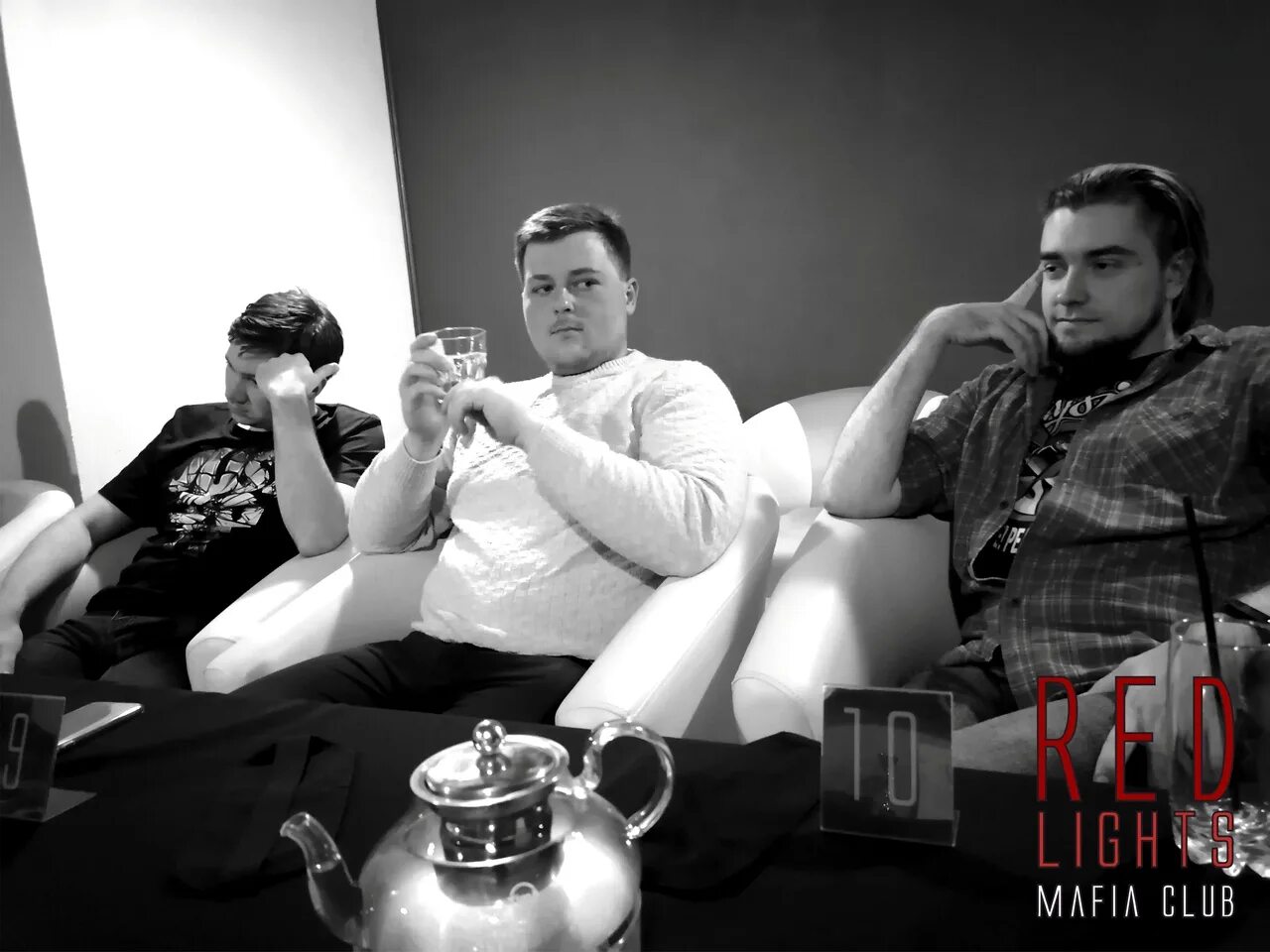 Мафия рязань. Мафия обои. Шрифт мафия. Mafia игра. Lit mafia.