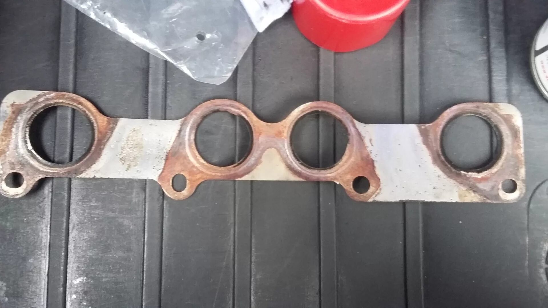 Volvo n10 прокладка выпускного коллектора. Впускной коллектор рав 4. Прокладка выпускного коллектора пежо 206. Прокладка коллектора выпускного гбц (камаз). Прокладка коллектора выпускного 0348l5.