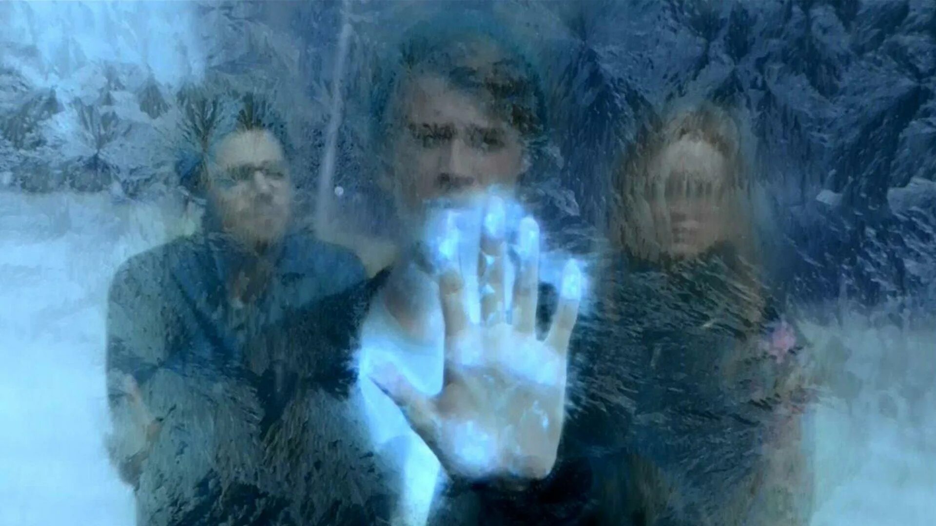 Лед фильм постер. Черный лед 2. Блэк айс фильм. Rainbow six siege black ice. Финский фильм черный лед.