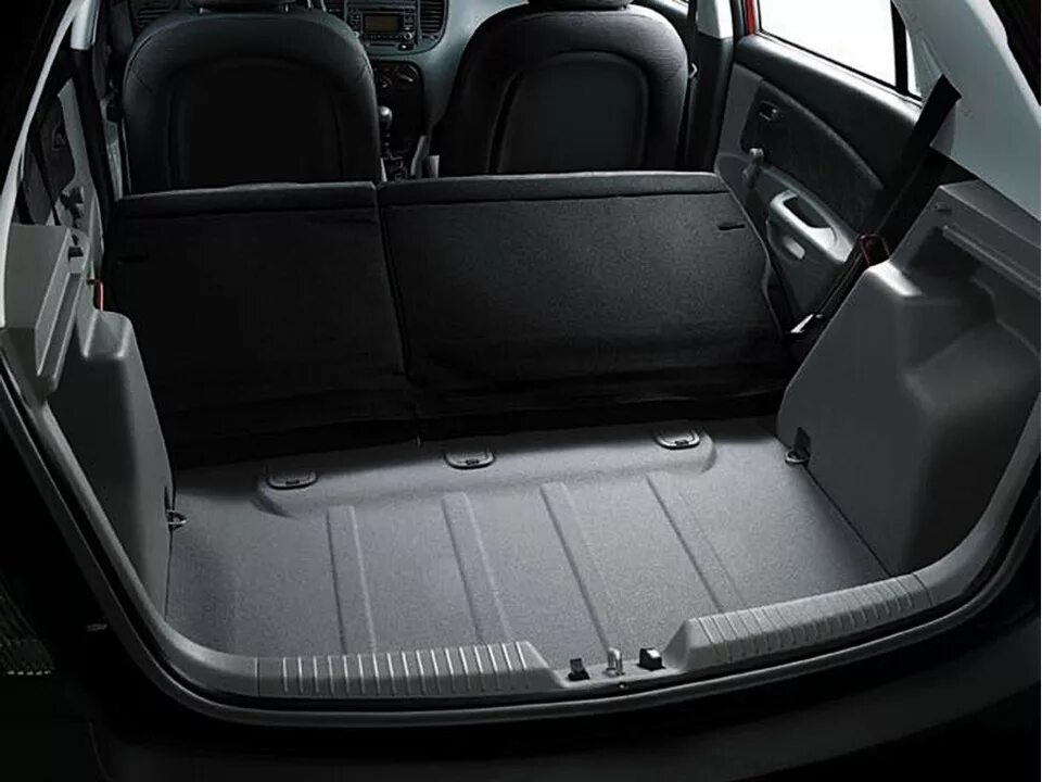 Немного интерьера KIA Rio комплектации Luxe - KIA Rio (3G), 1,6 л, 2012 года фот