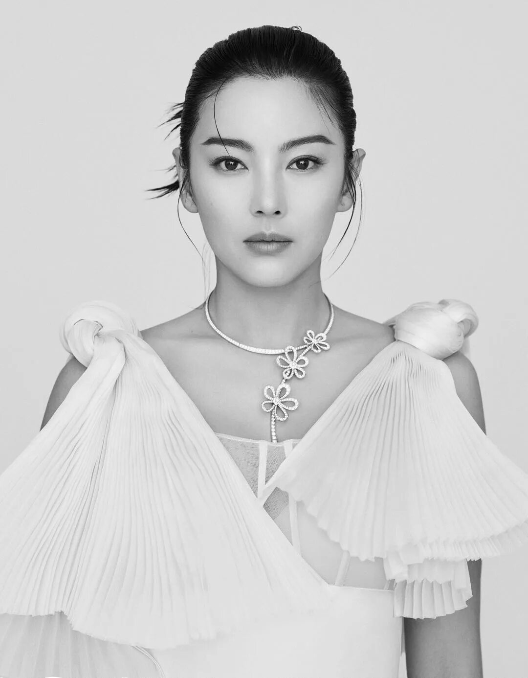 Юй ци. Zhang yuqi. чжан юй ци. чжан юй си hot. китти чжан юки.