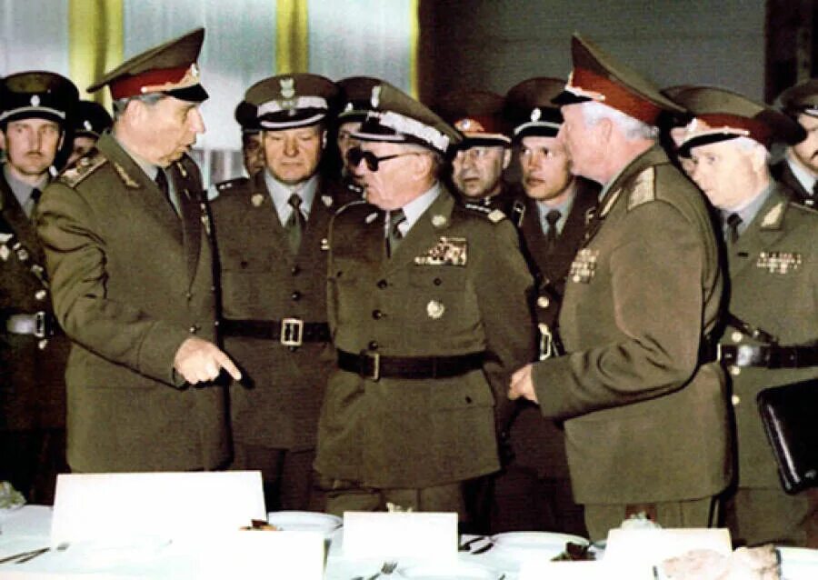 Главнокомандующий объединенными силами варшавского договора