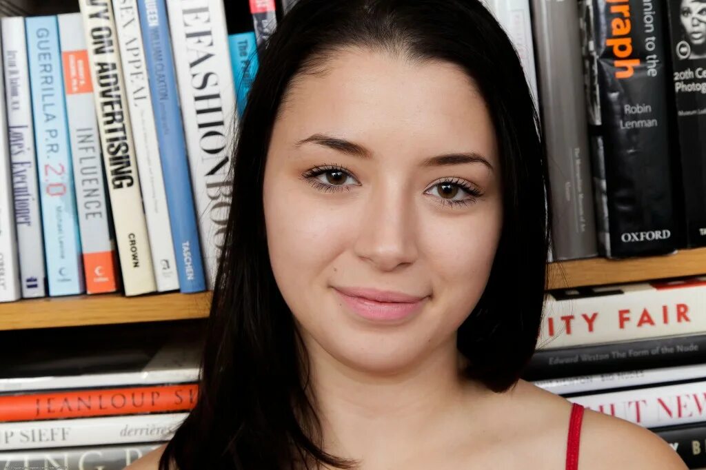 Daisy summers фото. Daisy summers. Daisy haze 2018. Daisy haze 2018. Daisy haze eye rolling.