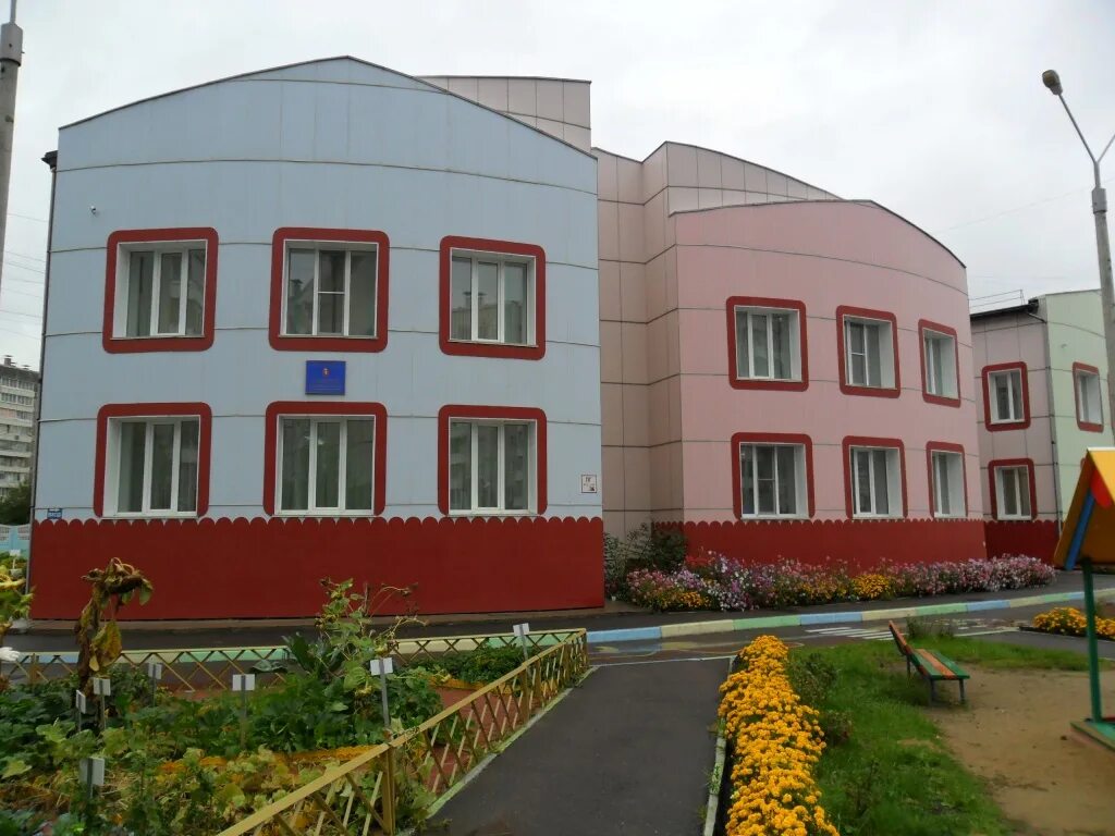 Детский сад 333 щукино. Садик 333 красноярск. Курчатовская школа конева 10. 333 сад самара. Садик теремок асбест.