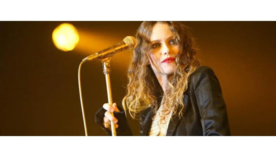 Перевод песен ванессы паради. Vanessa paradis 2024. Перевод песен ванессы паради. Paradis vanessa "best of". Vanessa altaides.