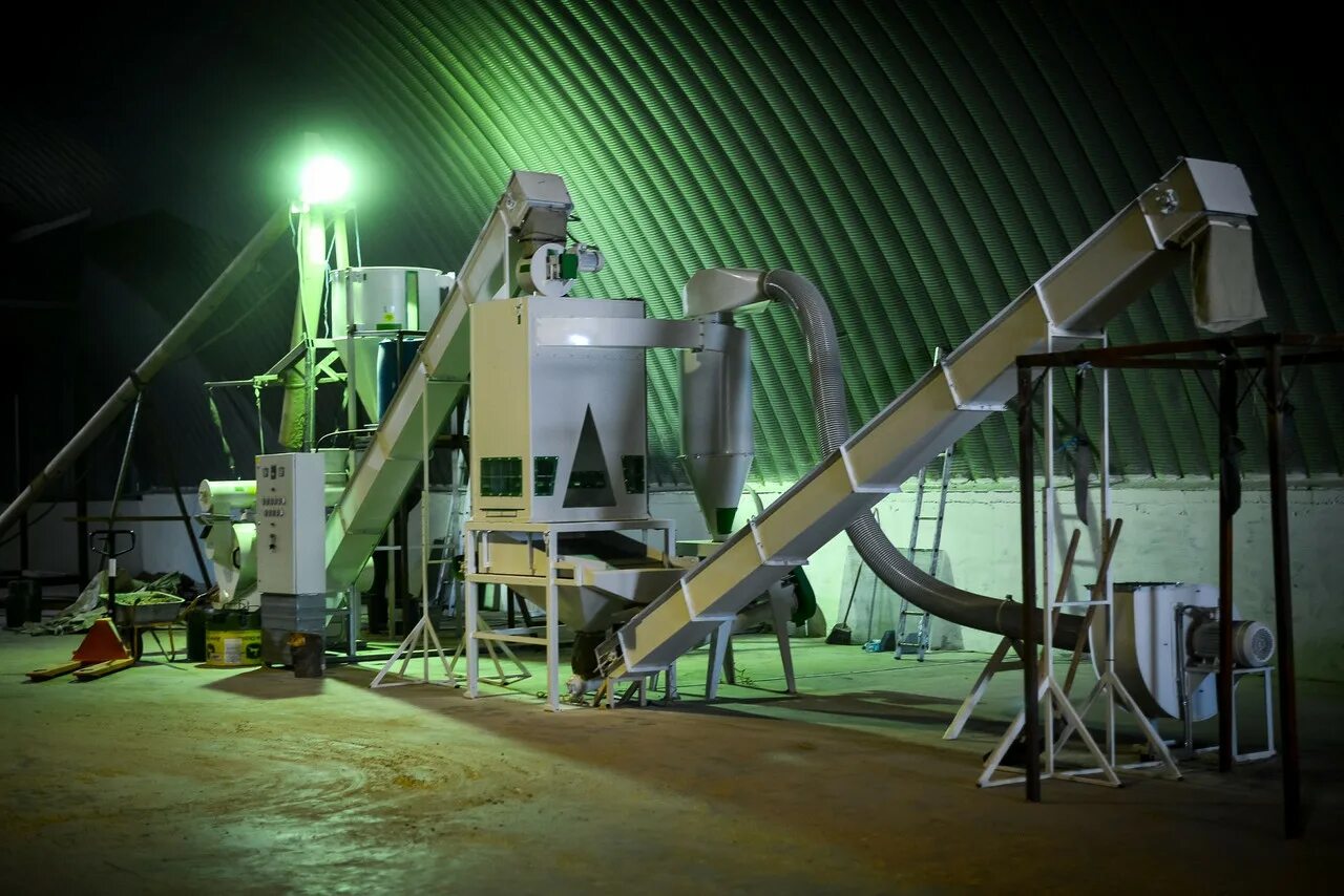Транспортер для смешивания грунта. Агро линии. Линия гранулирования комбикорма. Гранулятор для комбикорма доза агро. Агро линии.