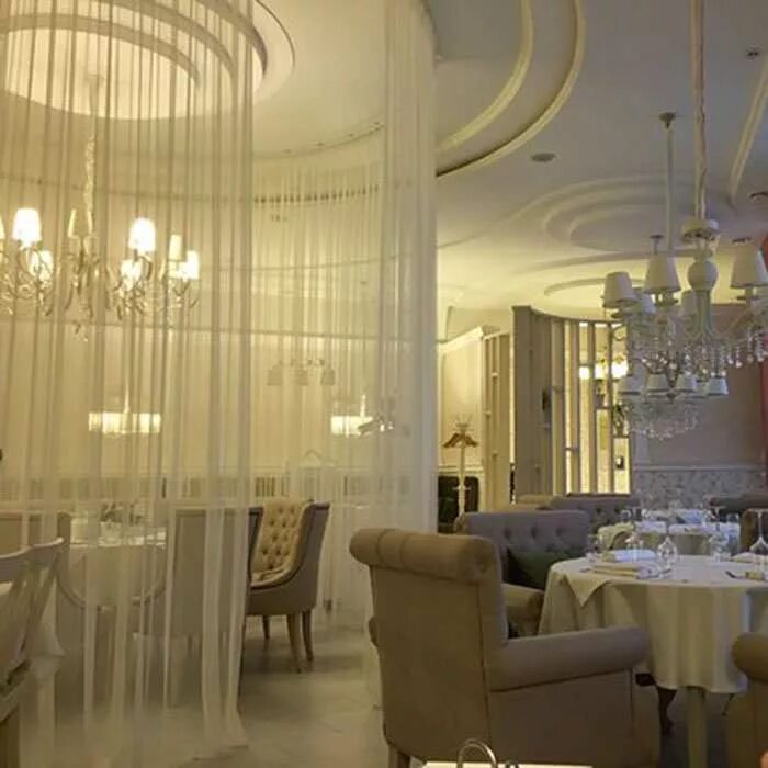 Мадам жу пермь меню. Мадам жужу евпатория. Ресторан мадам жу-жу в евпатории меню. Мадам жу-жу люберцы. Ресторан мадам жужу интерьер.