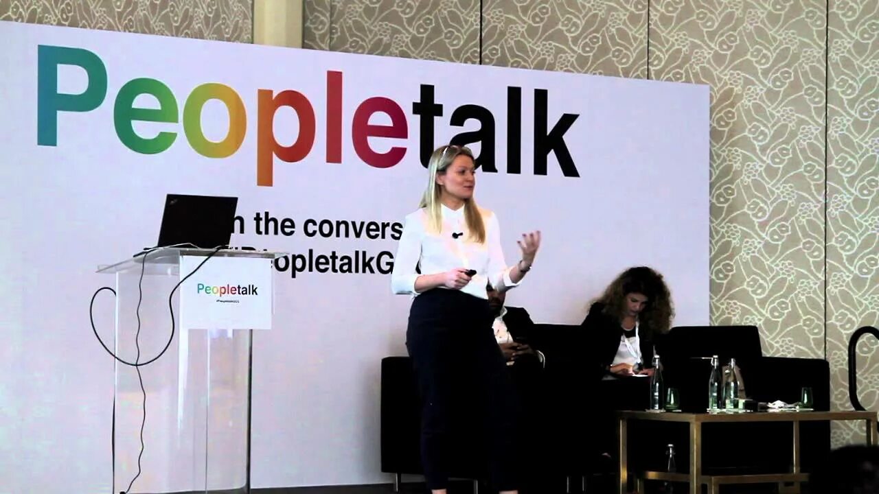 Пипл толк. People talk логотип. журнал пипл толк. пипл толк с лаурой.