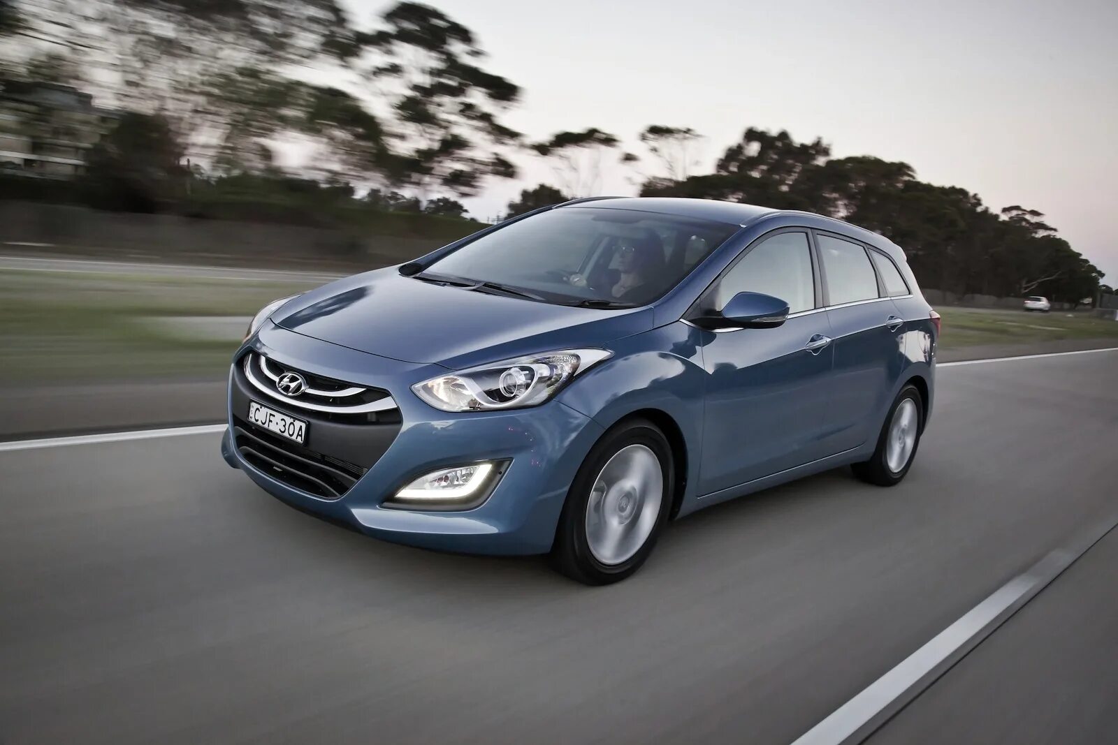 Hyundai i30 2014. Hyundai i30 2014. Хендай солярис i30. Хендай ай 30 2014. Hyundai i30 2014 универсал.