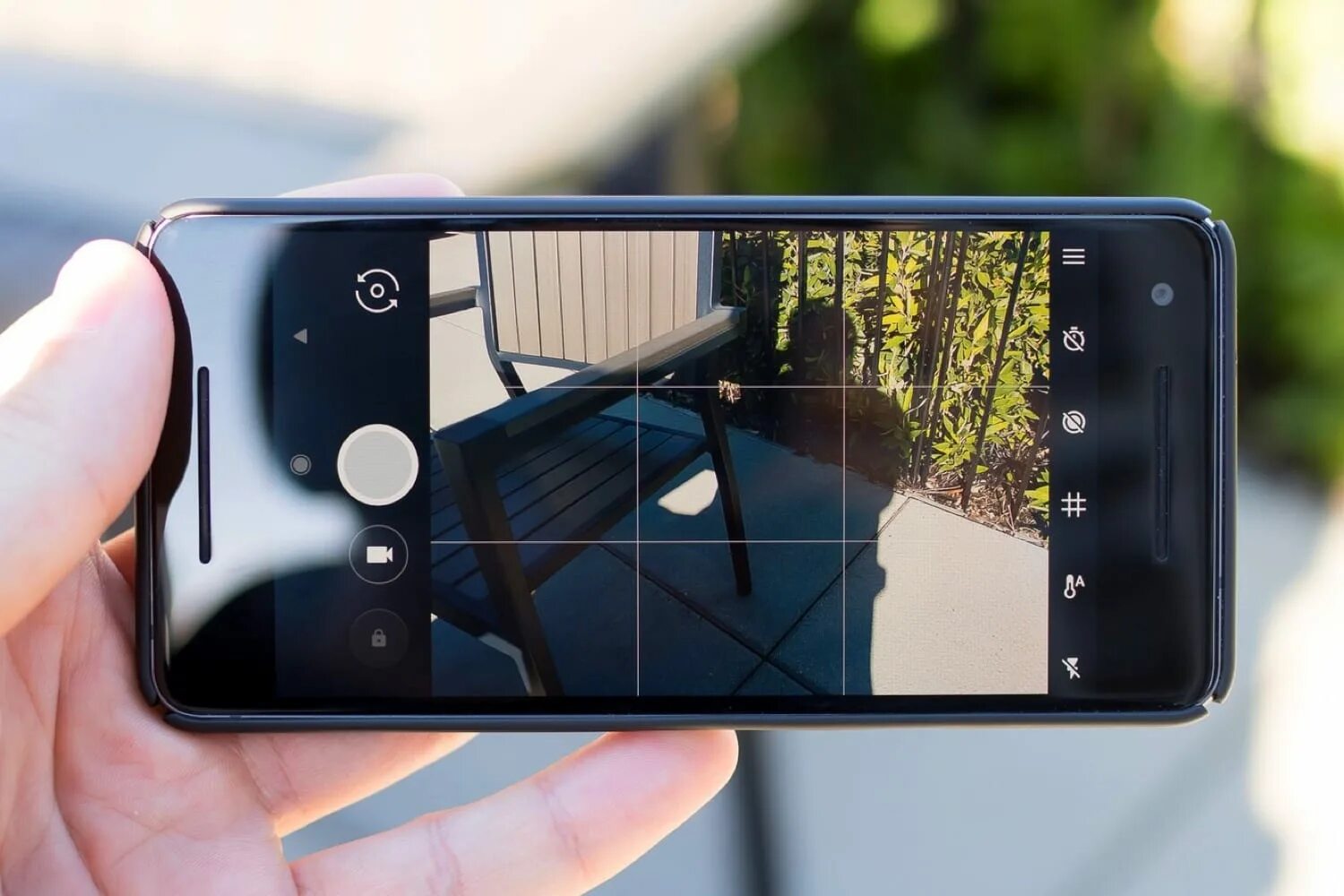 Смартфоны поддерживающие google. Смартфон google pixel камера. google pixel 2 камера. google camera на pixel 2 xl. oneplus 8 pro, google pixel камера.