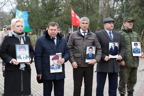 Благодаря героям