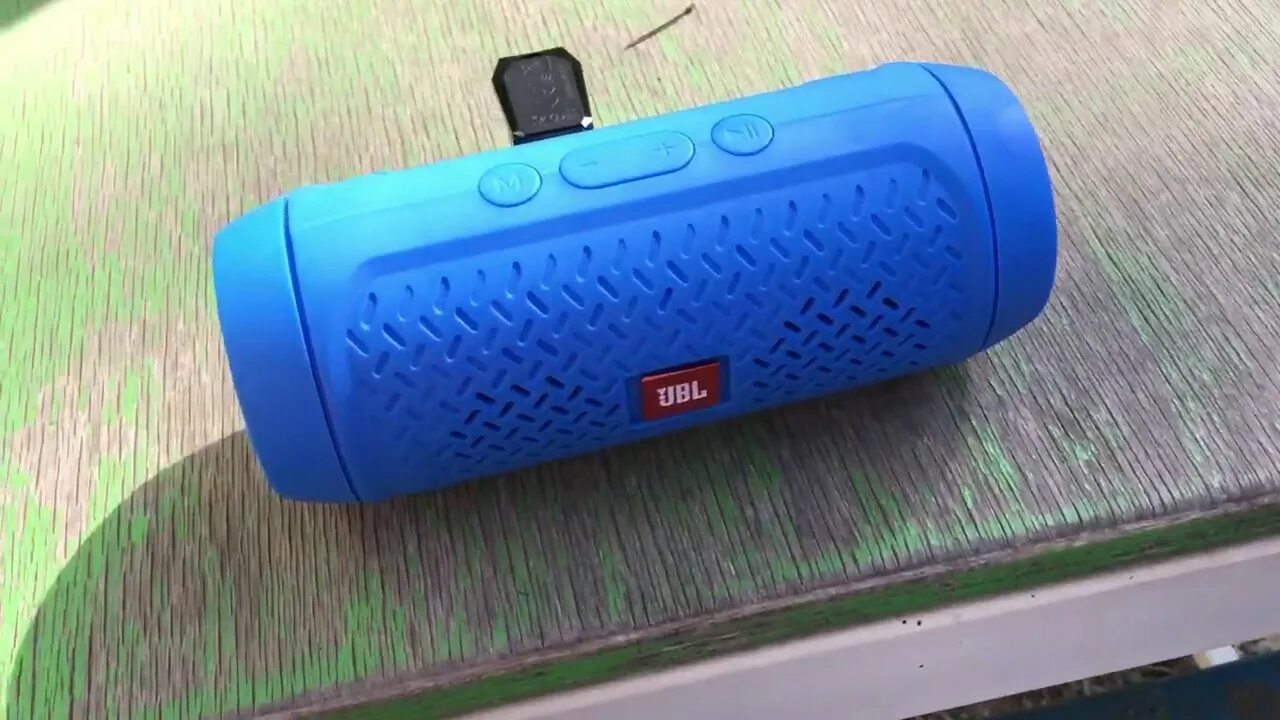 Charge mini аккумулятор. Колонка жбл чардж 3+. Колонка портативная charge mini 3+ бризовый. Колонка jbl 630 портативная. Беспроводная колонка charge mini et-801, ctfz.