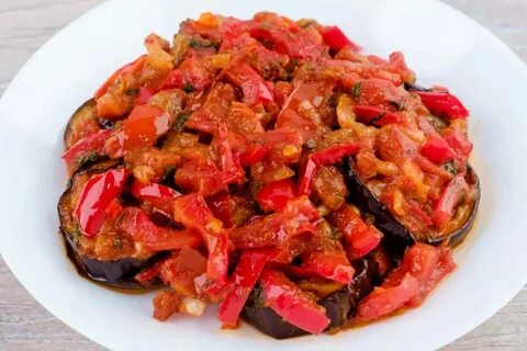Баклажаны с мясом на сковороде по грузински