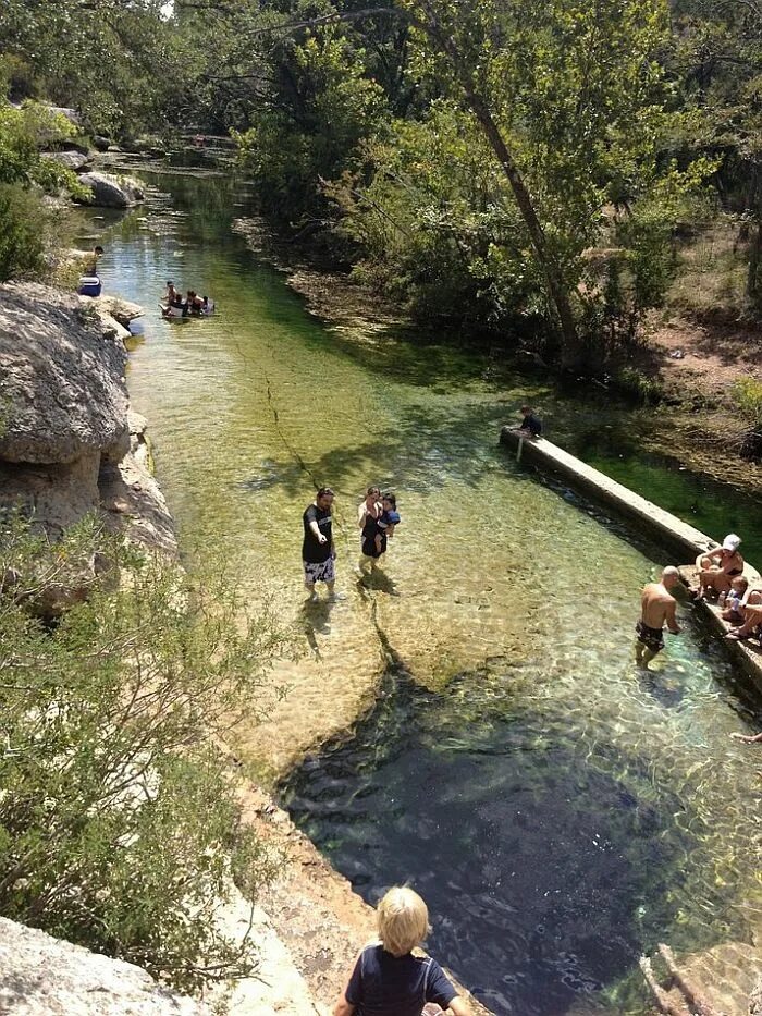 Jacob's well. Колодец иакова техас. Колодец якова техас. Колодец иакова в уимберли. Колодец иакова в сша.