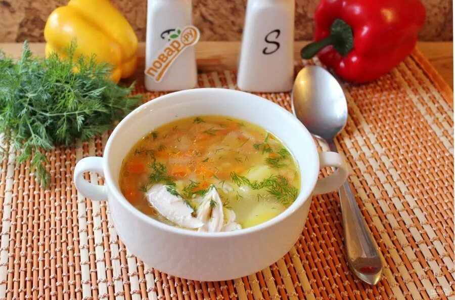 Обычный суп с курицей. Суп с индейкой и вермишелью. для супа. овощной суп с индейкой. картофельный суп с индейкой.