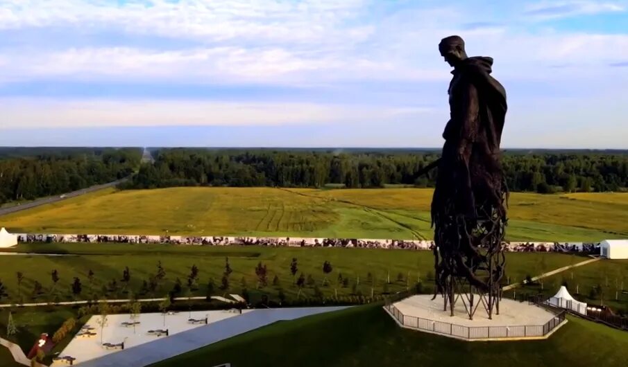 Ржевский мемориал 2025. Ржев монумент. ржевский мемориал советскому солдату. тверь мемориал ржев. мемориал под ржевом.