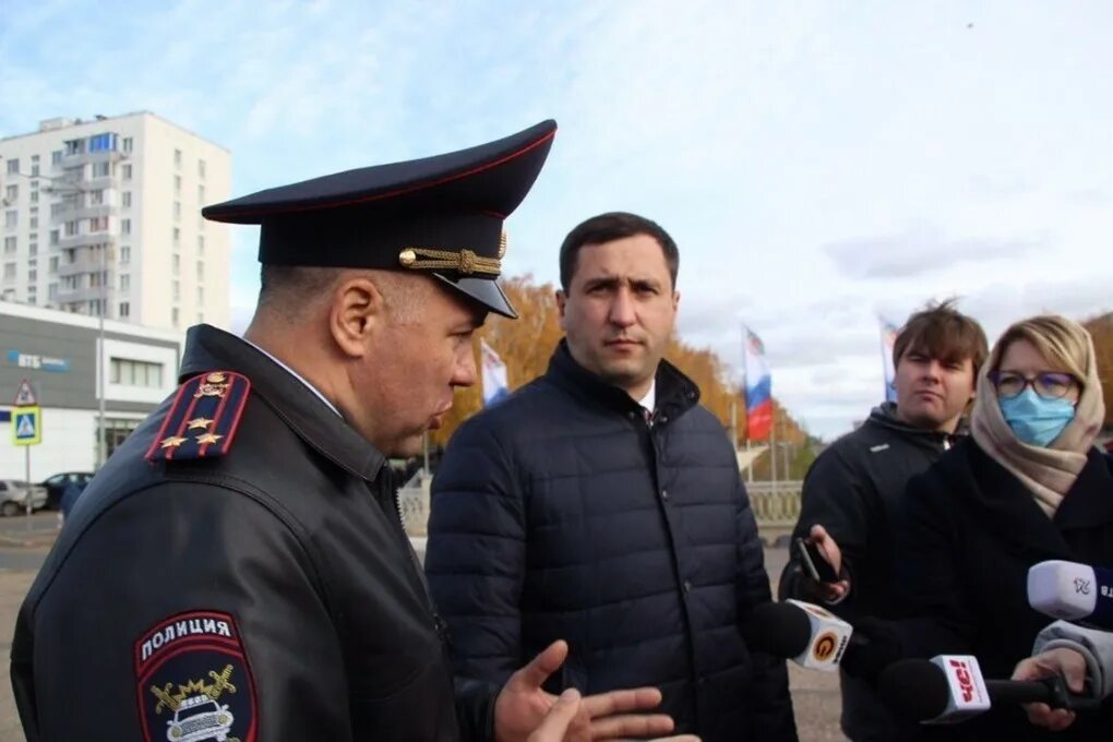 Организация фото. Новости челнов в курсе. Набережная табеева. Новости челнов в курсе. Новости челнов в курсе.