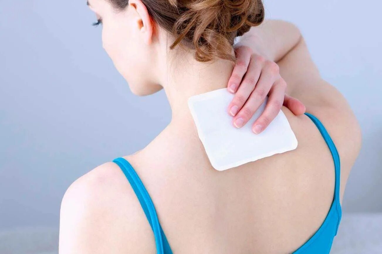 Mili through patches of violet. Cervical patch пластырь. pain relief. пластырь на спину девушке. pain relief patches.