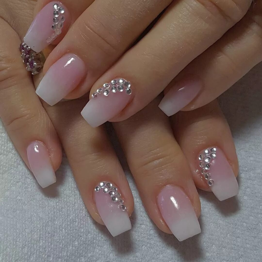 Pin on Nails Ombre nails, Ombre acrylic nails, Pretty nails