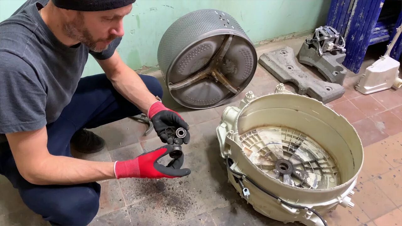 Подшипник барабана стиральной машины indesit bwsb51051. Замена подшипников самсунг wf6600s4v. Samsung s832 стиральная подшипники барабана. Как поменять подшипник на стиральной машинке самсунг. Samsung s832 стиральная подшипники барабана.