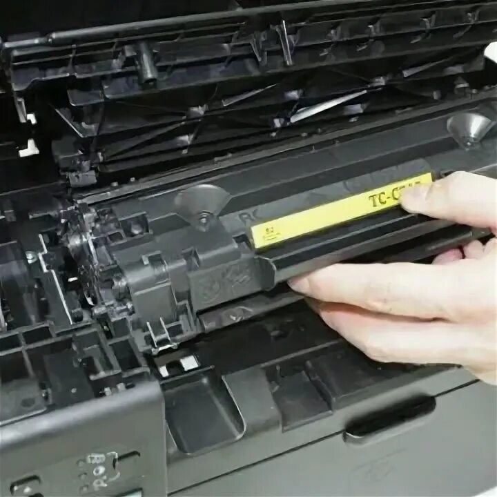Как поставить картридж в принтер. Mg240 canon каретка с картриджами. вытащить картридж принтер бразер hl 213.