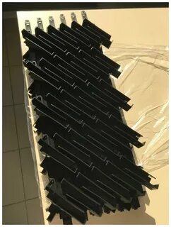 Крепежный механизм для поворотных жалюзи