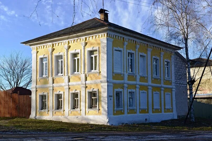Индекс тутаева ярославская область. Казанская преображенская церковь в тутаеве. Тутаев ярославская область набережная. Тутаев старые фотографии города. Детский дом тутаев ярославская область.