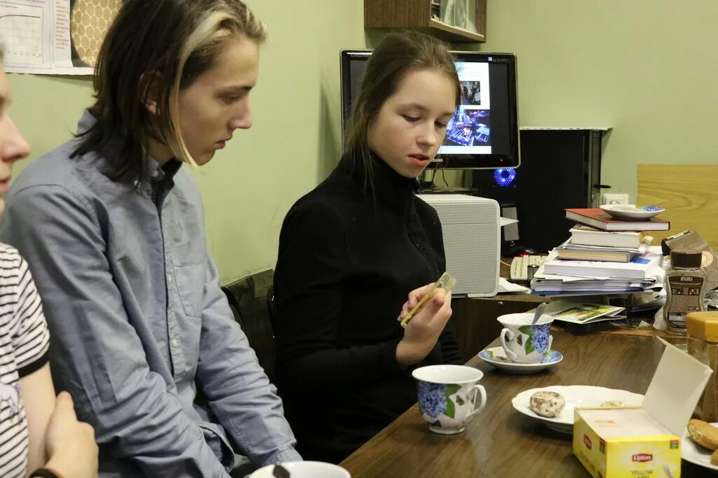 Лого институт физики твердого тела российской академии наук. Левченко ифтт ран. Ифтт ран логотип. Ифтт ран черноголовка. Интитут фищ ки твоерлого тела.