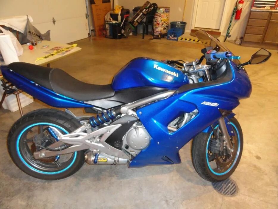 Кавасаки синий. Мотоцикл кавасаки черный. Kawasaki ninja 250. Kawasaki ninja 250r blue. Кавасаки синий.