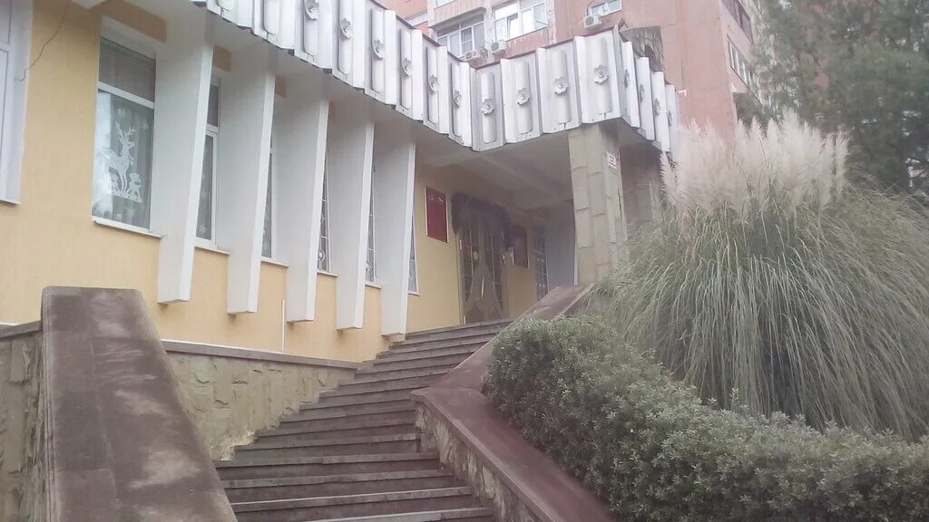 лазаревское краеведческий музей. администрация лазаревского района. лазаревское отели на первой линии. отдел лазаревское. павлова 20 лазаревское мвд.