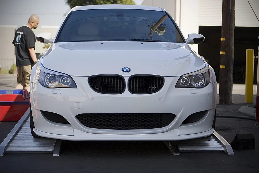 M 60 bmw. BMW m5 e60. BMW m5 e60 Front. BMW e60 m paket. BMW e60 Hartge.