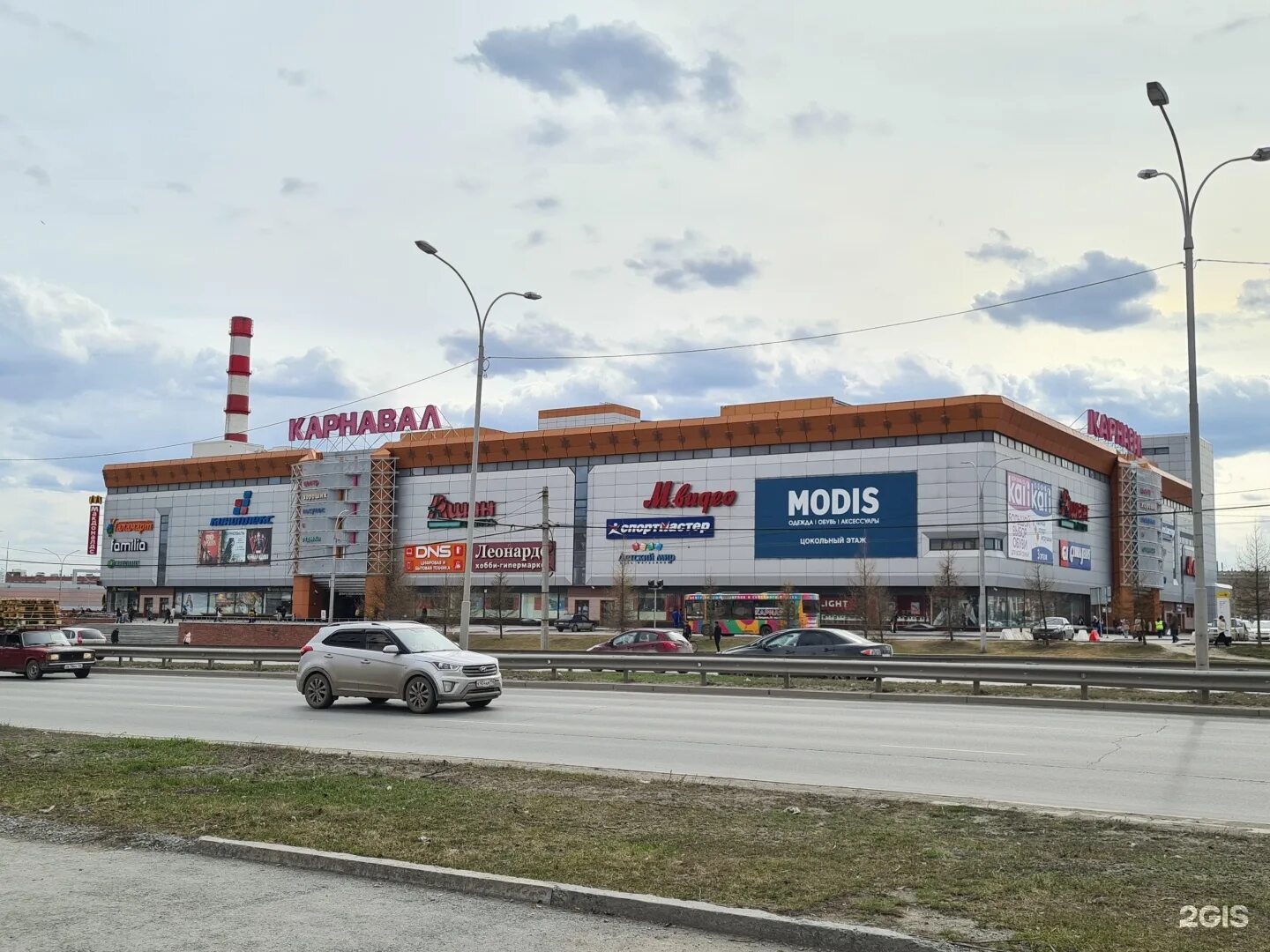 Фото, ТРЦ Карнавал, Екатеринбург - фотографии на EkMap.ru