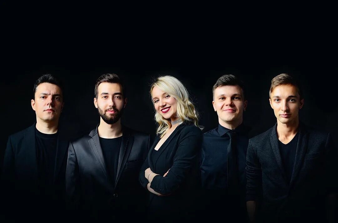 True band. Кавер группа орел. группа true band cover. cover band живи. кавер группа deniza band битва каверов.