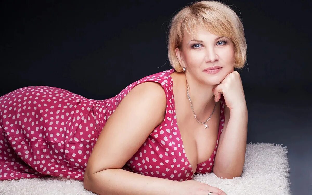 Русские в возрасте дают. Красивые женщины после 40.