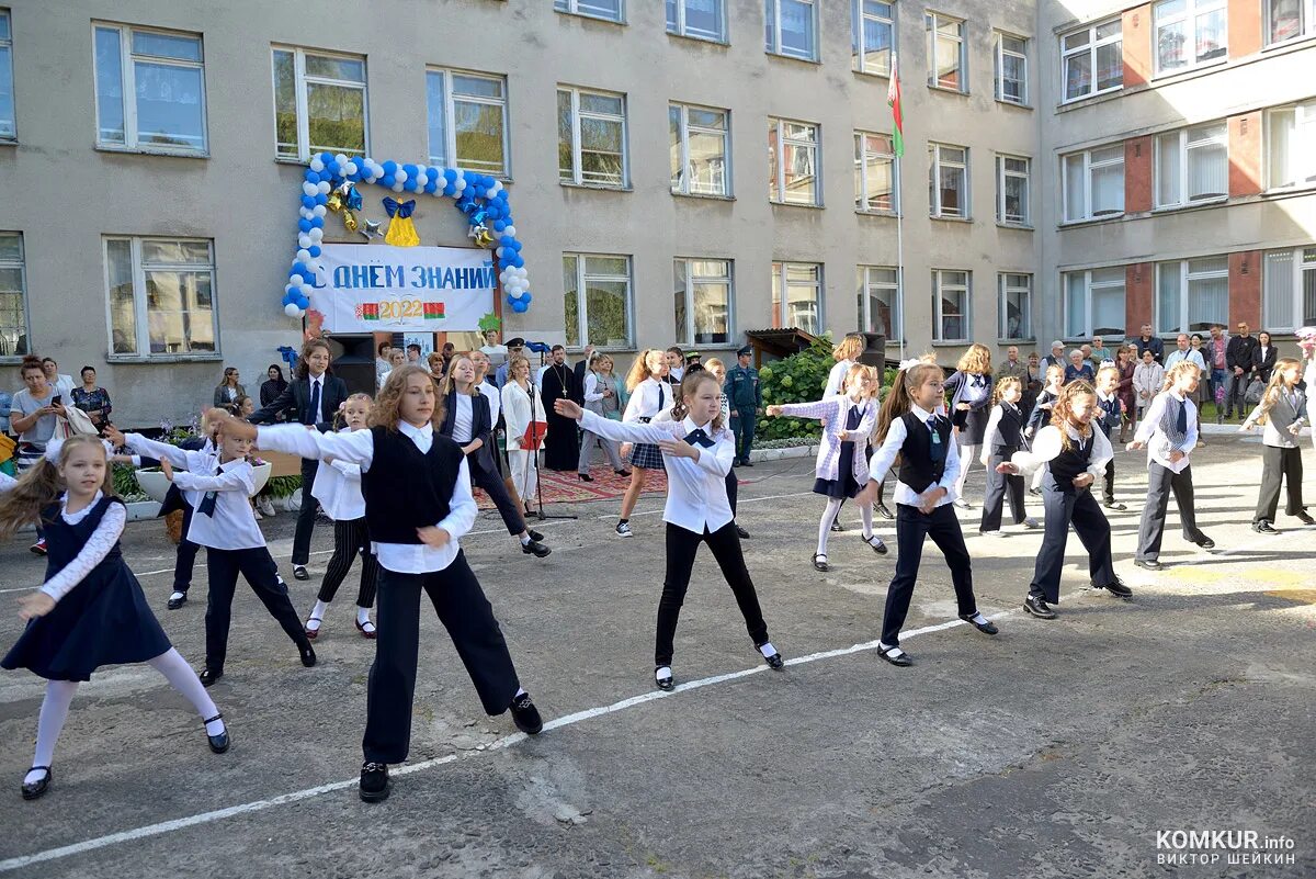 Школа 21 бобруйск. 21 Школа 1 сентября. Школа 21. 1 Сентября 22d школах Бобруйска. Бобруйск фото города.