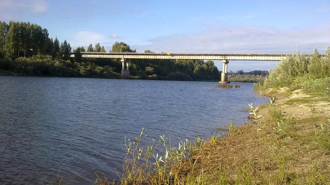 Уровень воды в ветлуге шарья на сегодня. Река Ветлуга Нижегородская область. Ветлужский мост город Ветлуга. Мост через реку Ветлуга Нижегородская Ветлуга.