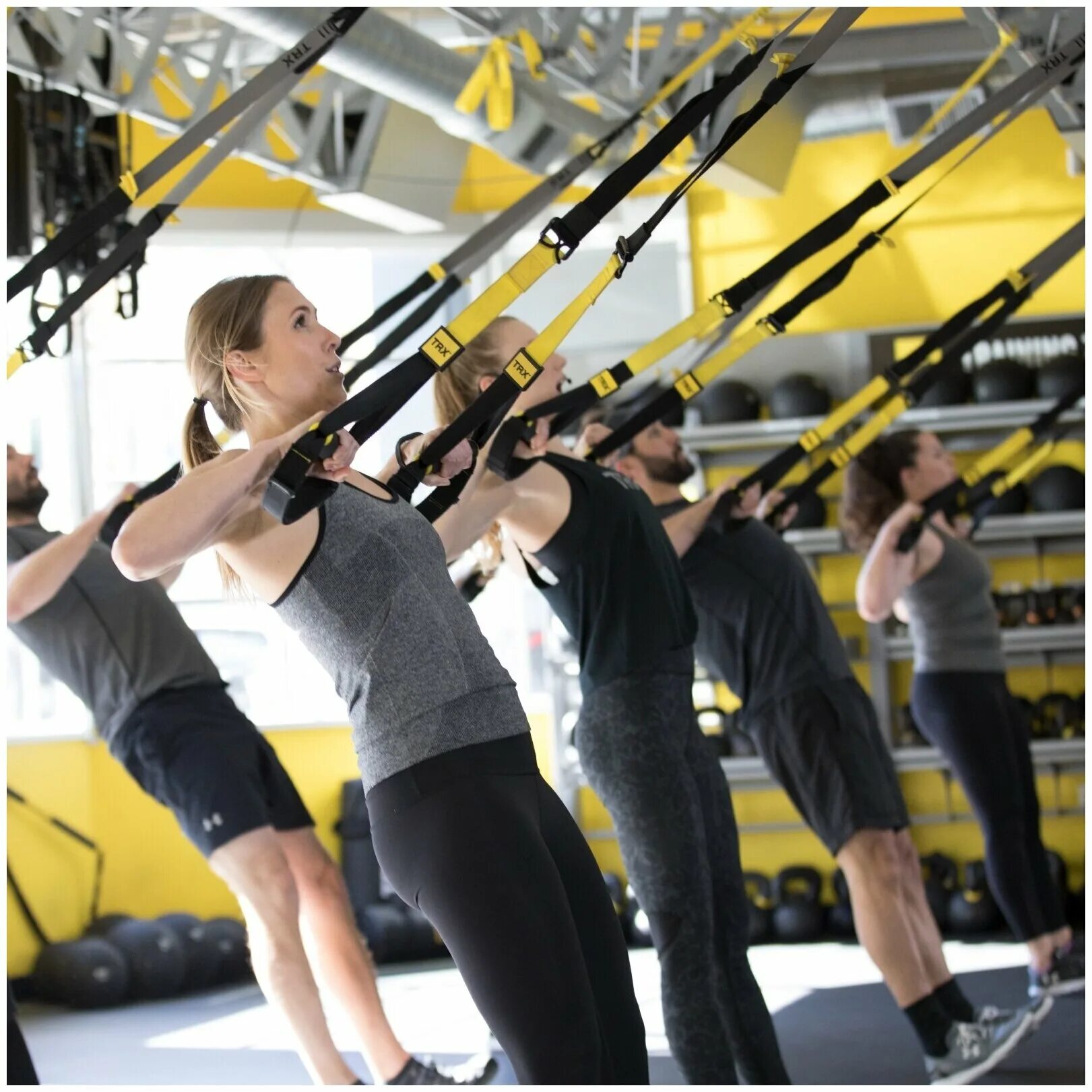 Trx инжектор. Trx петли. тренировочные петли trx. трх петли тренировки. trx петли тренировки для женщин.