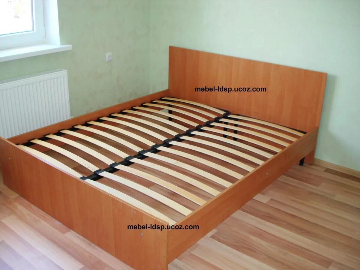 Двуспальные кровати с матрасом б у. Двуспальная кровать. Кровать двухспалка. 2х спальная кровать.