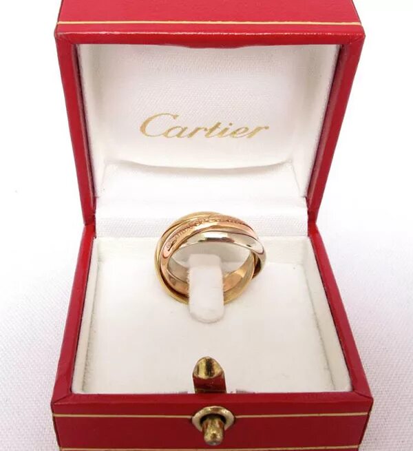 Картье дав. Набор тринити картье. коллекция тринити от картье. cartier trinity комплект. кольцо картье тринити оригинал.