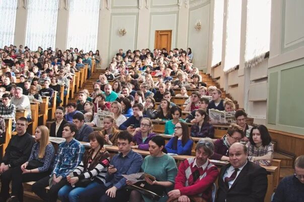 Лиижт ленинская аудитория. А. Политех петра великого спб внутри. Университеты санкт петербурга открытые двери. Санкт петербурский университет лети.