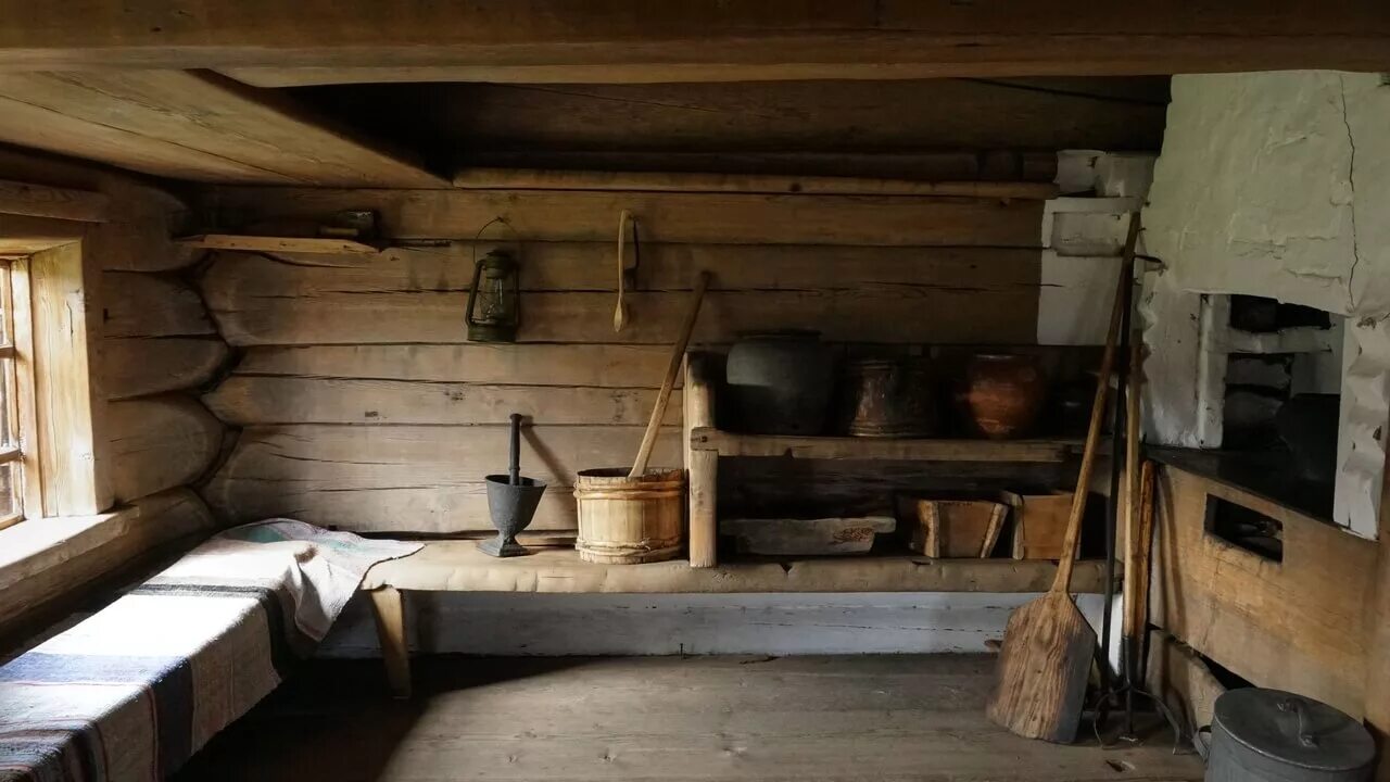 Быт решить. Изба бабы кати в коптелово. село коптелово музей крестьянского быта. коптелово свердловская область музей. изба бабы кати в селе коптелово.