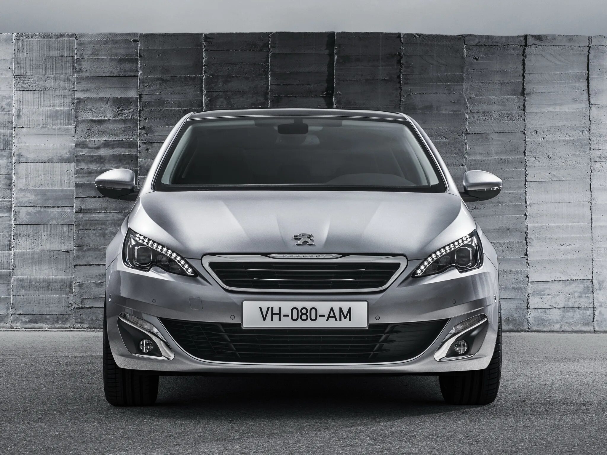 Peugeot 308 2014. Пежо 308 2 поколение. Peugeot 308 2014. Peugeot 308 2. Пежо 308 второе поколение.
