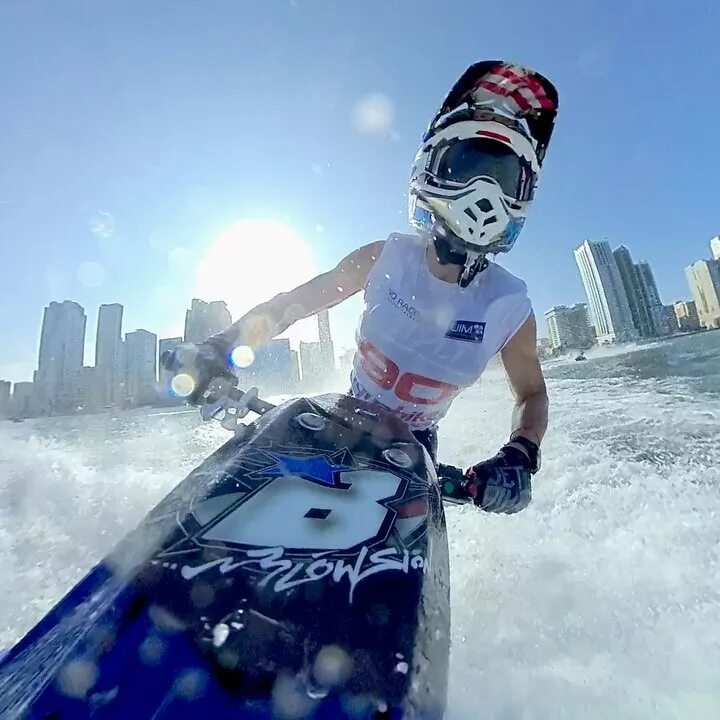 Insta 360 ace. Insta 360 ace
