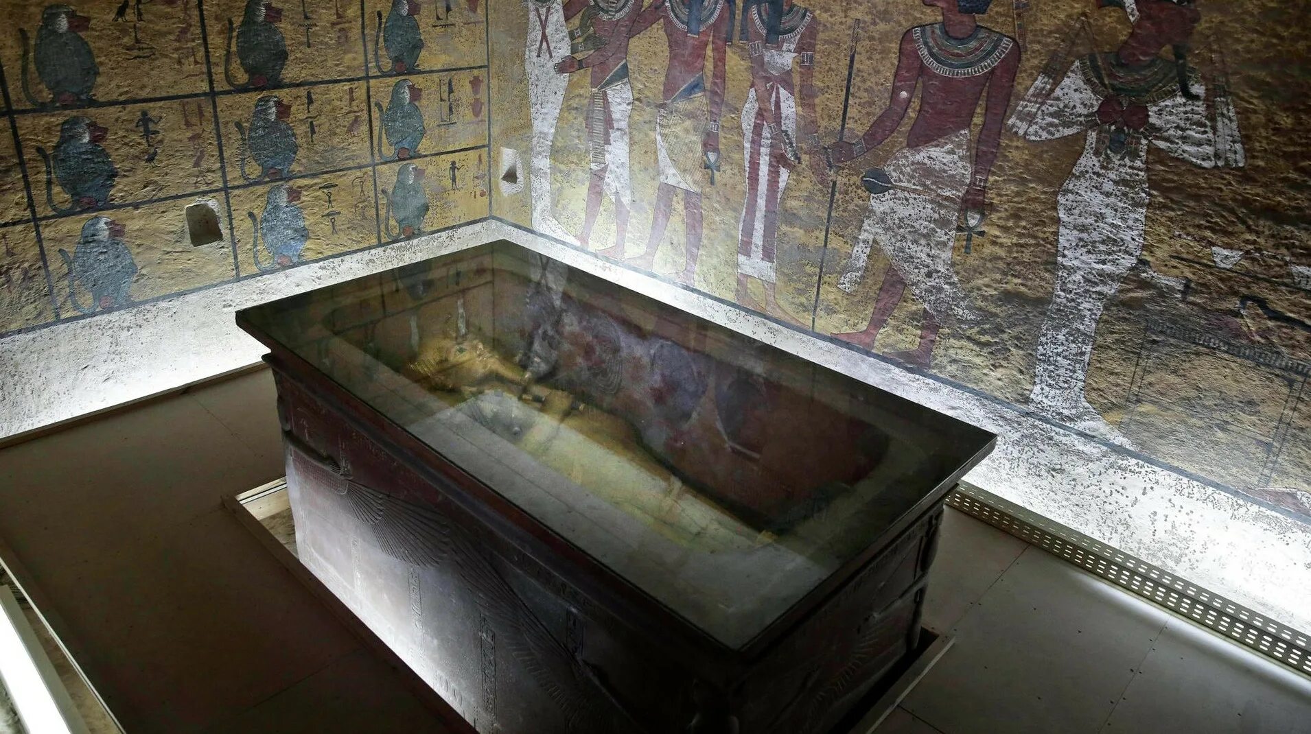 Гробница фараона тутанхамона. Гробница тутанхамона в египте. Египет тутанхамон гробница. Сокровища гробницы фараона тутанхамона. Тутанхамон гробница.