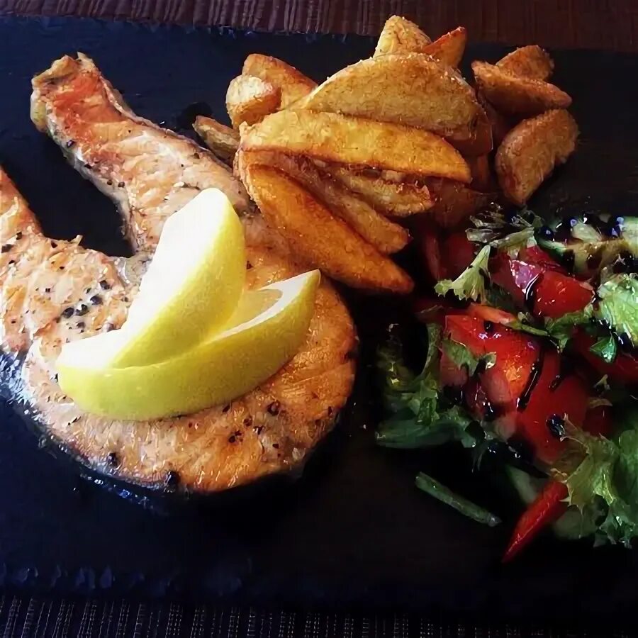 Кафе базилик домбай. Ресторан базилик меню. Гостиница дубки домбай. Кафе шафран домбай. Кафе базилик домбай.