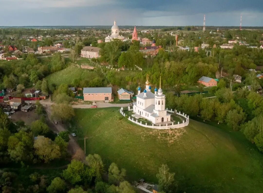 Епифань Успенский храм. Успенский храм в Епифани Тульской области. Храмы в а Епифань Тульской обл. Успенская Церковь Епифань Тульской области. Картинки тульская область