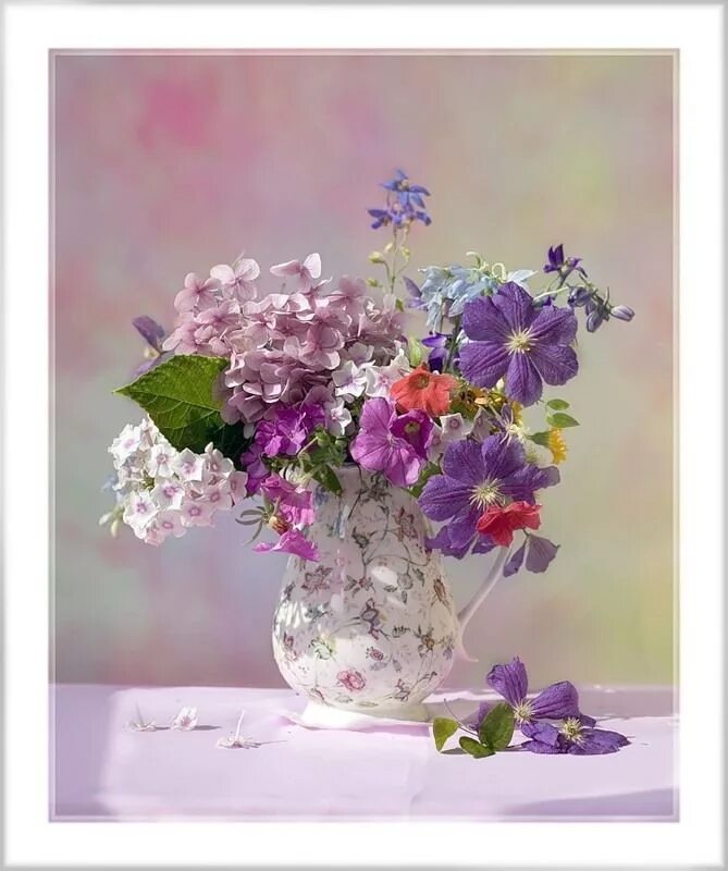 Доброго мартовского дня и прекрасного настроения. Цветы в вазе открытка. Цветы чудесного настроения. Летние цветы в вазе. Букет цветов «летний».