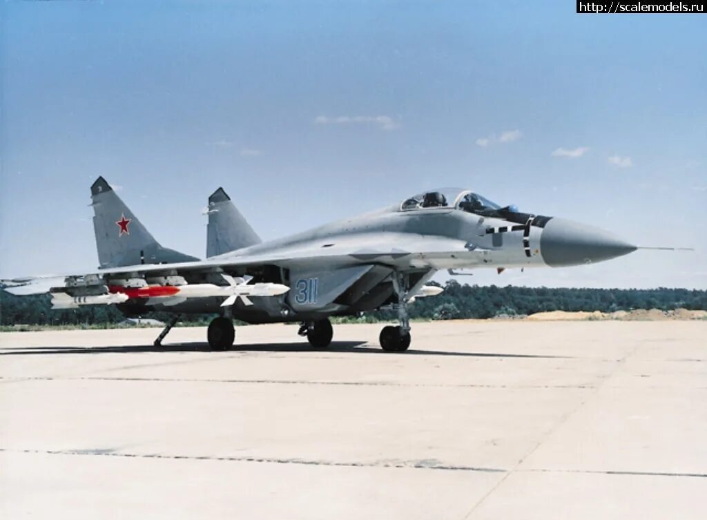 Mig 29. Миг-29 9-12. Mig 29 9-12. Палубный истребитель миг-29к. Самолёт миг-29.