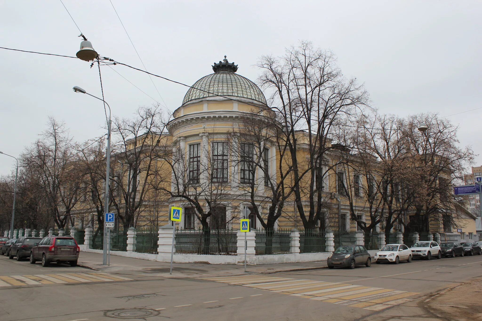 Городок институт. Гинекологический институт Шелапутиной. Хамовники клинический городок. Большая Пироговская 23. Большая Пироговская 17.