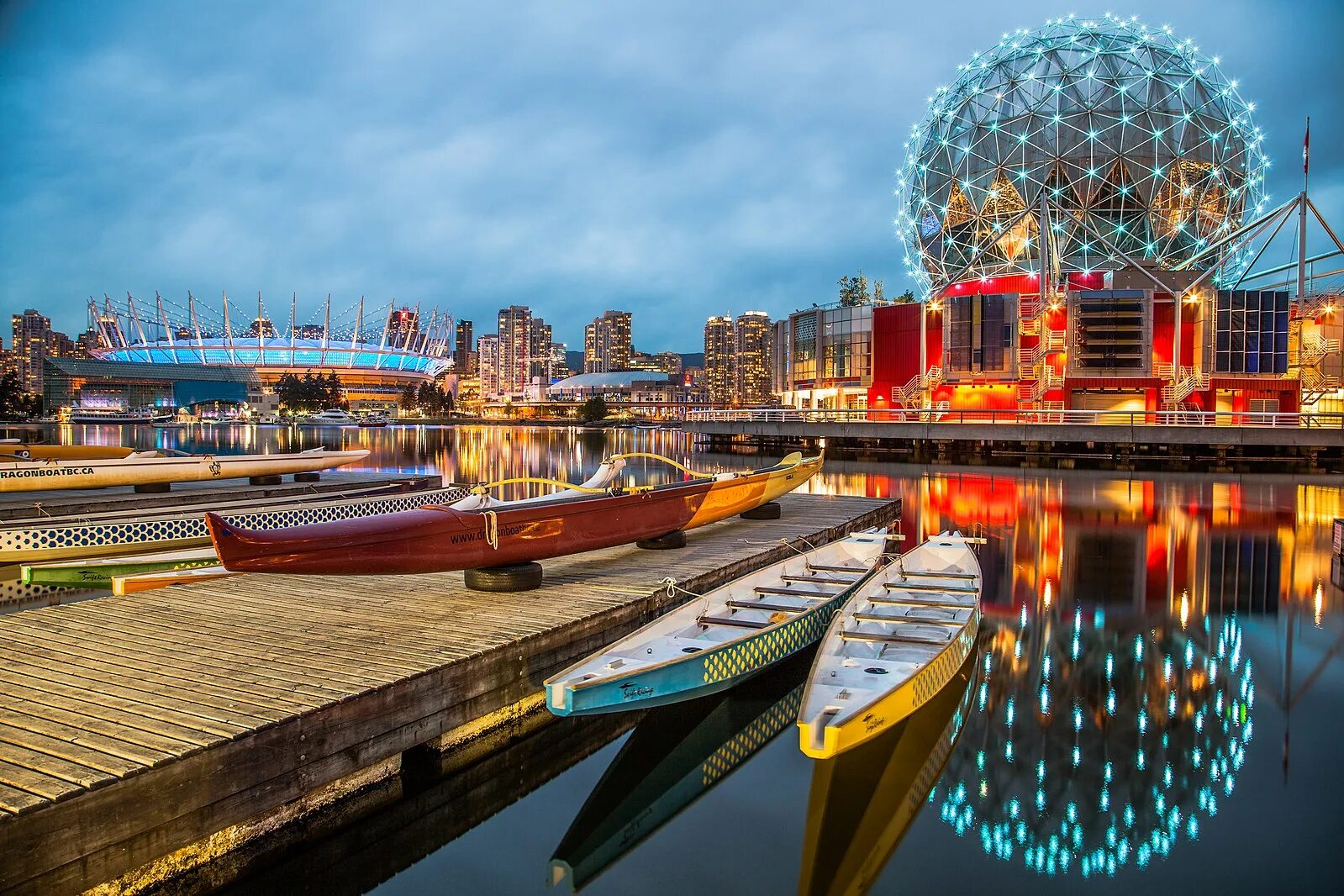 One of the world s most. Музей мир науки канада. science world, ванкувер, канада. канадский музей науки ванкувер. ванкувер город музей мир науки.